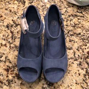 Johnston and Murphy Women’s wedges! Brand New! W10